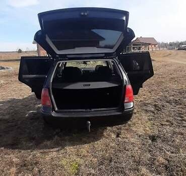 Черный Фольксваген Гольф, объемом двигателя 1.9 л и пробегом 314 тыс. км за 5000 $, фото 5 на Automoto.ua