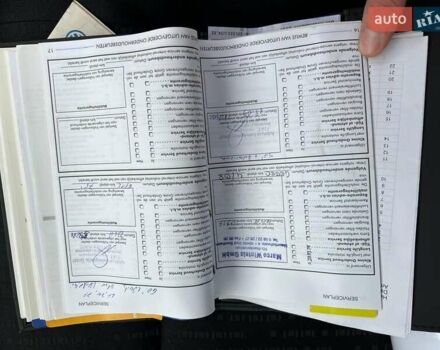 Черный Фольксваген Гольф, объемом двигателя 1.6 л и пробегом 136 тыс. км за 5700 $, фото 14 на Automoto.ua