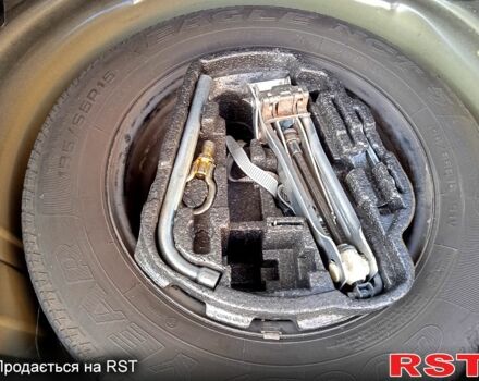 Черный Фольксваген Гольф, объемом двигателя 1.6 л и пробегом 200 тыс. км за 4800 $, фото 7 на Automoto.ua