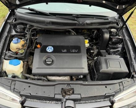 Чорний Фольксваген Гольф, об'ємом двигуна 1.6 л та пробігом 340 тис. км за 4200 $, фото 5 на Automoto.ua