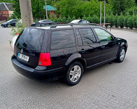 Черный Фольксваген Гольф, объемом двигателя 1.6 л и пробегом 215 тыс. км за 4300 $, фото 8 на Automoto.ua