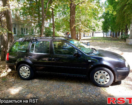 Чорний Фольксваген Гольф, об'ємом двигуна 1.6 л та пробігом 226 тис. км за 4700 $, фото 4 на Automoto.ua