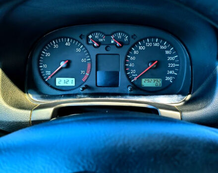 Чорний Фольксваген Гольф, об'ємом двигуна 1.6 л та пробігом 292 тис. км за 4500 $, фото 12 на Automoto.ua