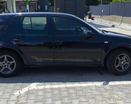 Черный Фольксваген Гольф, объемом двигателя 1.39 л и пробегом 311 тыс. км за 3800 $, фото 3 на Automoto.ua