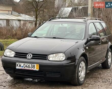 Черный Фольксваген Гольф, объемом двигателя 1.6 л и пробегом 136 тыс. км за 5700 $, фото 70 на Automoto.ua