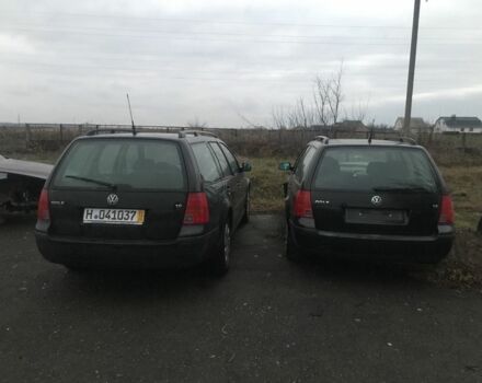 Черный Фольксваген Гольф, объемом двигателя 1.6 л и пробегом 220 тыс. км за 3750 $, фото 3 на Automoto.ua