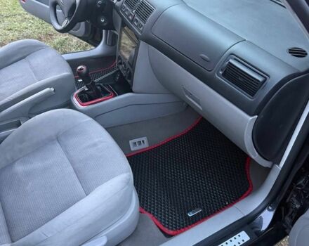 Чорний Фольксваген Гольф, об'ємом двигуна 1.6 л та пробігом 340 тис. км за 4200 $, фото 8 на Automoto.ua