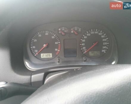 Черный Фольксваген Гольф, объемом двигателя 1.6 л и пробегом 185 тыс. км за 2900 $, фото 19 на Automoto.ua