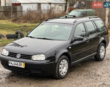 Черный Фольксваген Гольф, объемом двигателя 1.6 л и пробегом 136 тыс. км за 5700 $, фото 62 на Automoto.ua