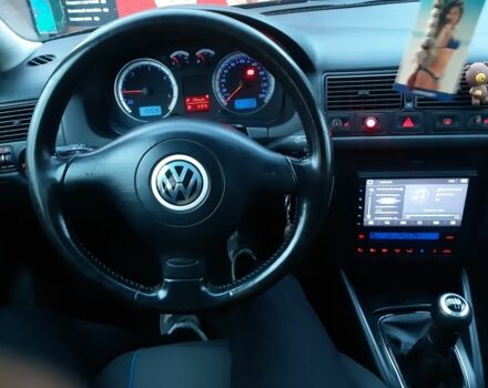 Черный Фольксваген Гольф, объемом двигателя 1.9 л и пробегом 511 тыс. км за 4100 $, фото 7 на Automoto.ua