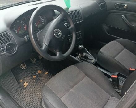 Черный Фольксваген Гольф, объемом двигателя 1.6 л и пробегом 30 тыс. км за 2599 $, фото 5 на Automoto.ua