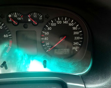 Черный Фольксваген Гольф, объемом двигателя 1.6 л и пробегом 215 тыс. км за 4300 $, фото 3 на Automoto.ua