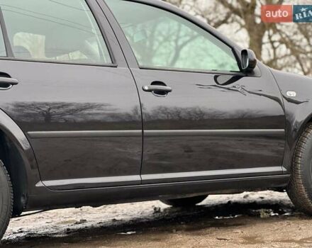 Черный Фольксваген Гольф, объемом двигателя 1.6 л и пробегом 136 тыс. км за 5700 $, фото 57 на Automoto.ua