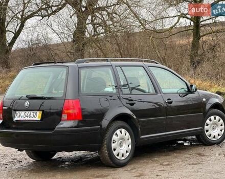 Черный Фольксваген Гольф, объемом двигателя 1.6 л и пробегом 136 тыс. км за 5700 $, фото 4 на Automoto.ua