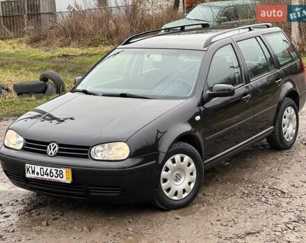 Черный Фольксваген Гольф, объемом двигателя 1.6 л и пробегом 136 тыс. км за 5700 $, фото 2 на Automoto.ua
