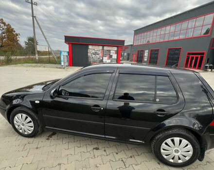 Черный Фольксваген Гольф, объемом двигателя 1.39 л и пробегом 250 тыс. км за 4250 $, фото 22 на Automoto.ua