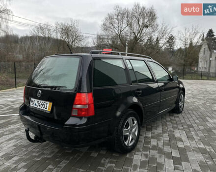 Черный Фольксваген Гольф, объемом двигателя 1.6 л и пробегом 282 тыс. км за 3950 $, фото 5 на Automoto.ua