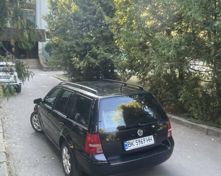 Черный Фольксваген Гольф, объемом двигателя 1.6 л и пробегом 312 тыс. км за 4300 $, фото 2 на Automoto.ua