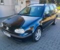 Черный Фольксваген Гольф, объемом двигателя 1.6 л и пробегом 250 тыс. км за 4500 $, фото 1 на Automoto.ua