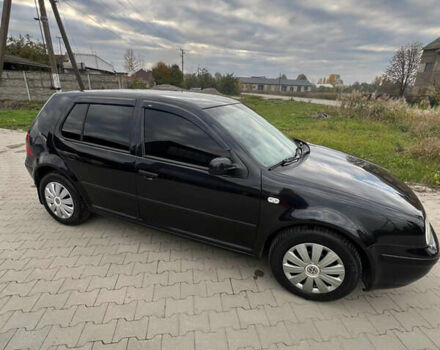 Черный Фольксваген Гольф, объемом двигателя 1.39 л и пробегом 250 тыс. км за 4250 $, фото 2 на Automoto.ua