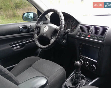 Фольксваген Гольф 2003 у Бучаче на Automoto.ua Чорний Фольксваген Гольф, об'ємом двигуна 1.6 л та пробігом 300 тис. км за 4250 $, фото 23 на Automoto.ua