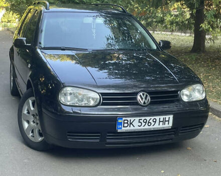 Черный Фольксваген Гольф, объемом двигателя 1.6 л и пробегом 312 тыс. км за 4300 $, фото 3 на Automoto.ua
