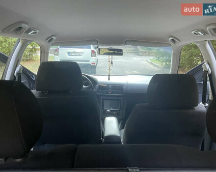 Черный Фольксваген Гольф, объемом двигателя 1.6 л и пробегом 312 тыс. км за 4300 $, фото 8 на Automoto.ua