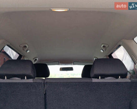 Фольксваген Гольф 2003 у Бучаче на Automoto.ua Чорний Фольксваген Гольф, об'ємом двигуна 1.6 л та пробігом 300 тис. км за 4250 $, фото 33 на Automoto.ua