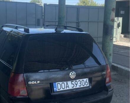 Черный Фольксваген Гольф, объемом двигателя 1.9 л и пробегом 300 тыс. км за 1400 $, фото 4 на Automoto.ua