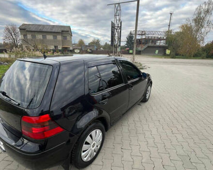 Черный Фольксваген Гольф, объемом двигателя 1.39 л и пробегом 250 тыс. км за 4250 $, фото 4 на Automoto.ua