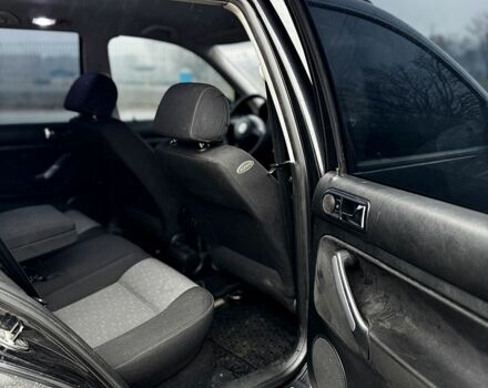 Черный Фольксваген Гольф, объемом двигателя 1.6 л и пробегом 270 тыс. км за 4800 $, фото 10 на Automoto.ua