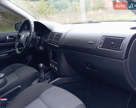 Фольксваген Гольф 2003 у Бучаче на Automoto.ua Чорний Фольксваген Гольф, об'ємом двигуна 1.6 л та пробігом 300 тис. км за 4250 $, фото 25 на Automoto.ua