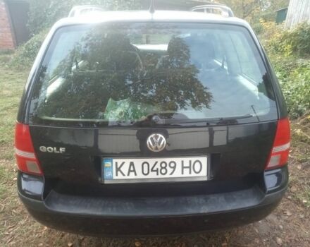 Черный Фольксваген Гольф, объемом двигателя 1.4 л и пробегом 243 тыс. км за 4250 $, фото 3 на Automoto.ua