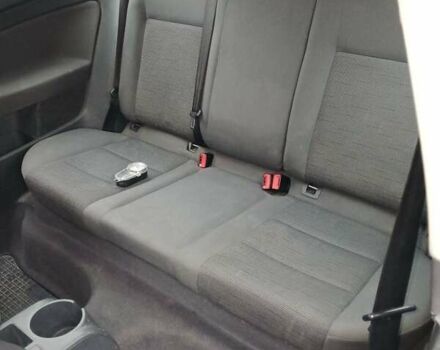 Черный Фольксваген Гольф, объемом двигателя 1.4 л и пробегом 228 тыс. км за 4100 $, фото 5 на Automoto.ua