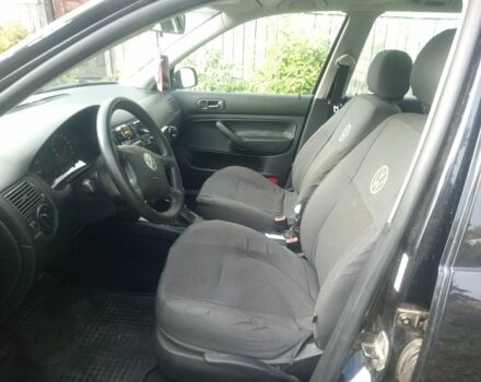 Черный Фольксваген Гольф, объемом двигателя 1.4 л и пробегом 243 тыс. км за 4250 $, фото 4 на Automoto.ua