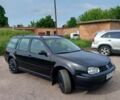Черный Фольксваген Гольф, объемом двигателя 1.4 л и пробегом 229 тыс. км за 3750 $, фото 1 на Automoto.ua