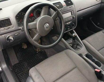 Черный Фольксваген Гольф, объемом двигателя 1.4 л и пробегом 228 тыс. км за 4100 $, фото 3 на Automoto.ua