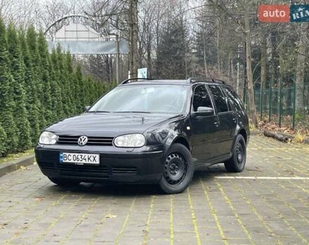 Черный Фольксваген Гольф, объемом двигателя 1.6 л и пробегом 270 тыс. км за 3900 $, фото 2 на Automoto.ua