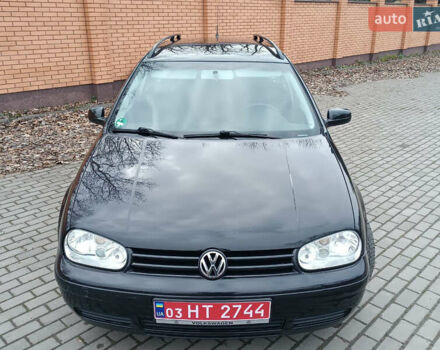 Черный Фольксваген Гольф, объемом двигателя 1.6 л и пробегом 264 тыс. км за 5599 $, фото 6 на Automoto.ua