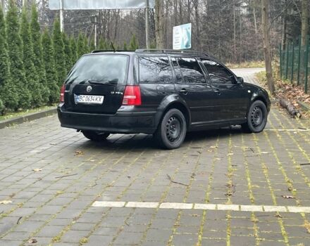 Черный Фольксваген Гольф, объемом двигателя 1 л и пробегом 270 тыс. км за 3900 $, фото 5 на Automoto.ua