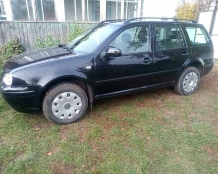 Черный Фольксваген Гольф, объемом двигателя 1.4 л и пробегом 243 тыс. км за 4250 $, фото 1 на Automoto.ua