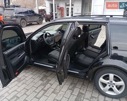 Черный Фольксваген Гольф, объемом двигателя 1.9 л и пробегом 314 тыс. км за 4850 $, фото 31 на Automoto.ua