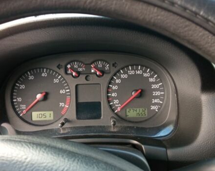 Черный Фольксваген Гольф, объемом двигателя 1.6 л и пробегом 200 тыс. км за 5500 $, фото 7 на Automoto.ua