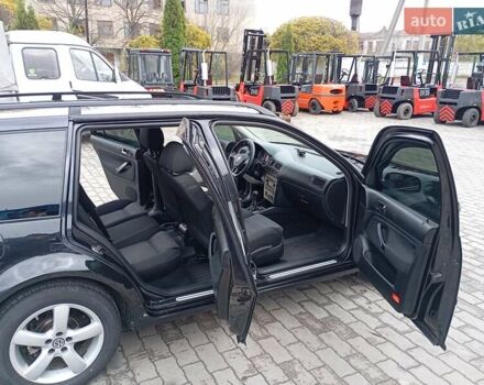 Черный Фольксваген Гольф, объемом двигателя 1.9 л и пробегом 314 тыс. км за 4850 $, фото 33 на Automoto.ua