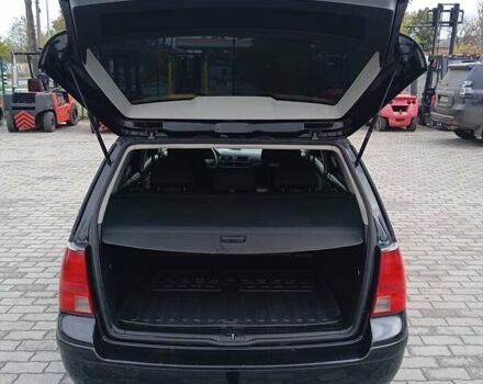 Черный Фольксваген Гольф, объемом двигателя 1.9 л и пробегом 314 тыс. км за 4850 $, фото 20 на Automoto.ua