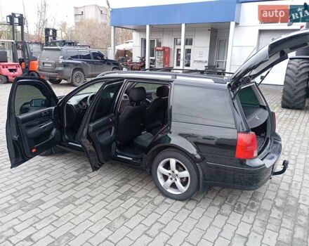 Черный Фольксваген Гольф, объемом двигателя 1.9 л и пробегом 314 тыс. км за 4850 $, фото 30 на Automoto.ua