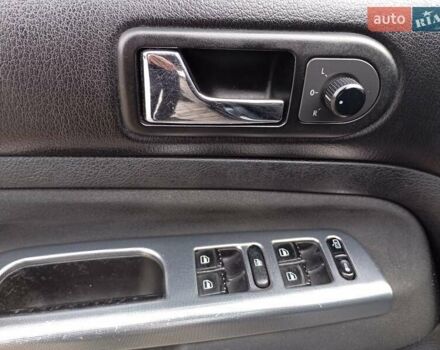 Черный Фольксваген Гольф, объемом двигателя 1.9 л и пробегом 314 тыс. км за 4850 $, фото 9 на Automoto.ua