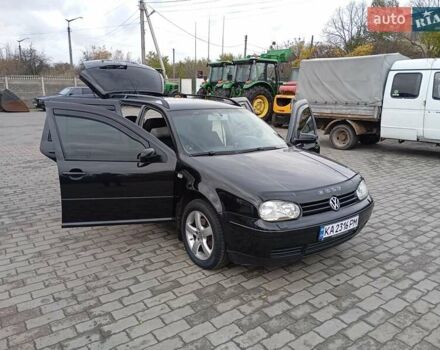 Черный Фольксваген Гольф, объемом двигателя 1.9 л и пробегом 314 тыс. км за 4850 $, фото 28 на Automoto.ua