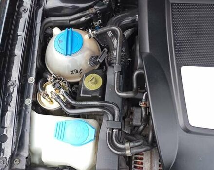 Черный Фольксваген Гольф, объемом двигателя 1.9 л и пробегом 314 тыс. км за 4850 $, фото 26 на Automoto.ua