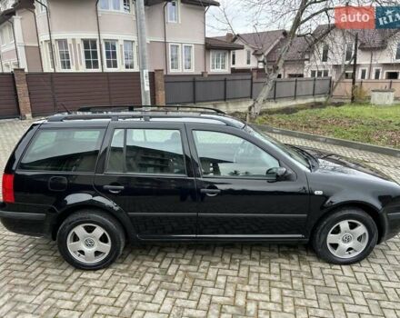Черный Фольксваген Гольф, объемом двигателя 1.6 л и пробегом 250 тыс. км за 4350 $, фото 24 на Automoto.ua